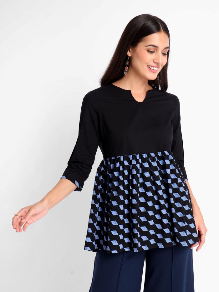 Cotton Sleeveless Short Kurti
