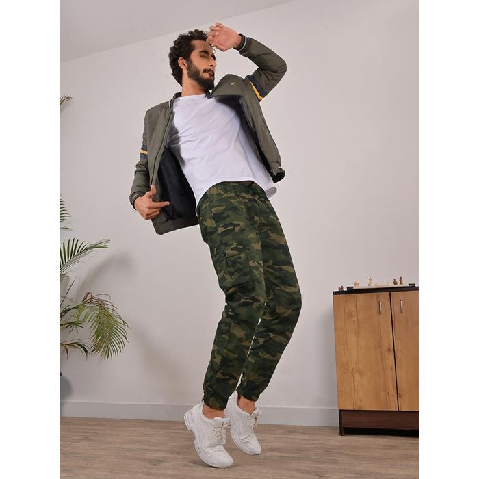 Camo jogger hotsell cargo pants