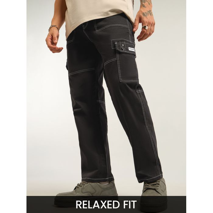 Buy Men's Black Contrast Stitched Cargo Pants at Beyoung