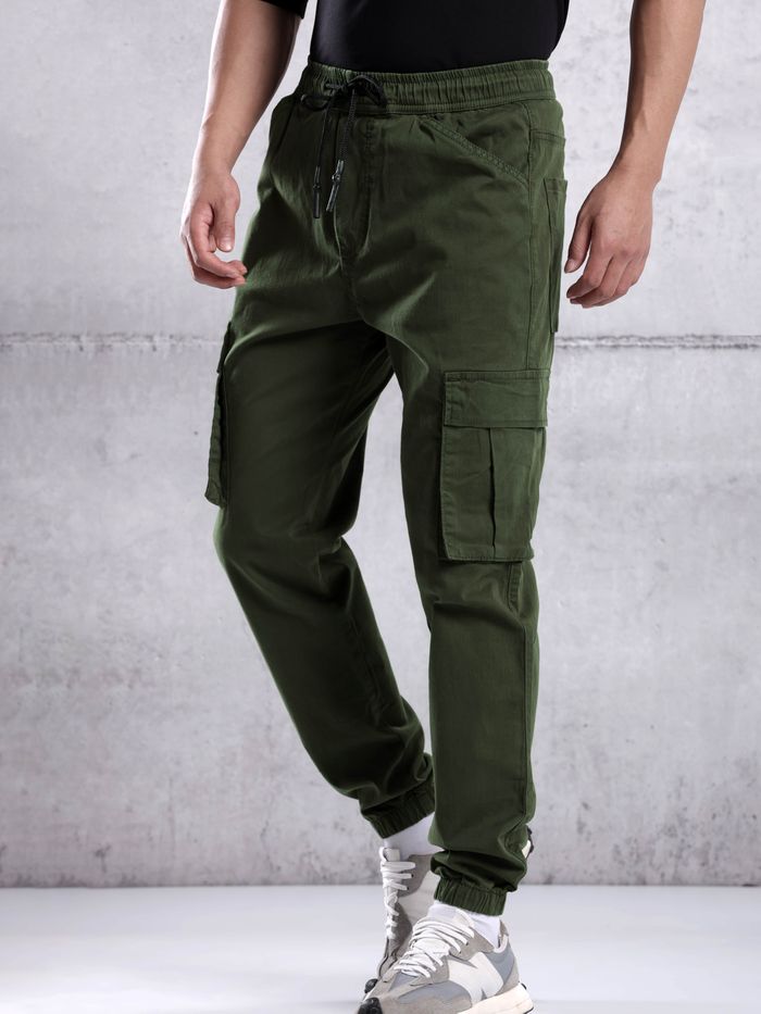 Buy Men Green Solid Casual Jogger Pants Online - 858015 | Van Heusen