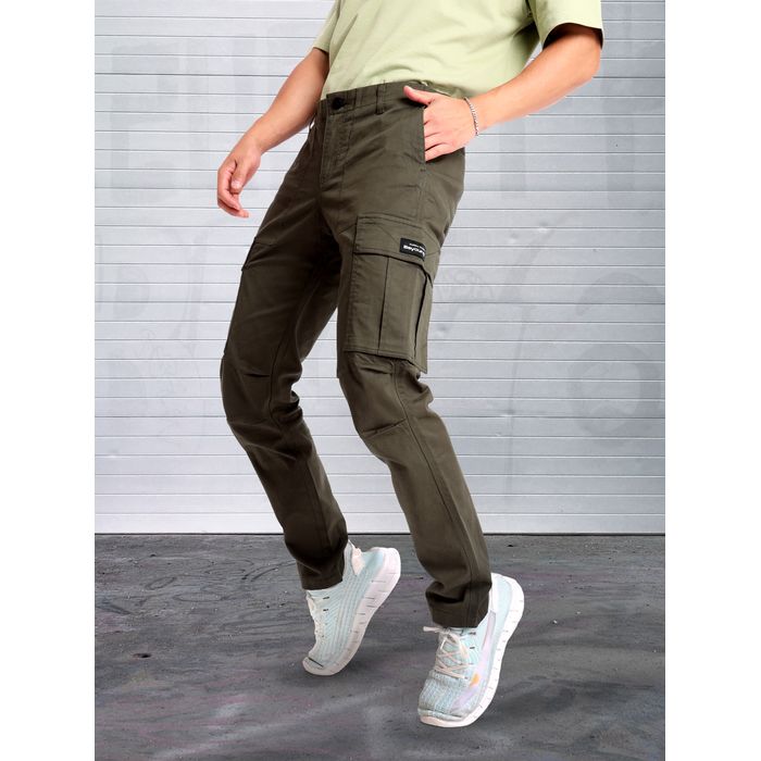 https://www.beyoung.in/api/cache/catalog/products/cargo_joggers/olive_green_cargo_pants_for_men_base_11_07_2023_700x700.jpg