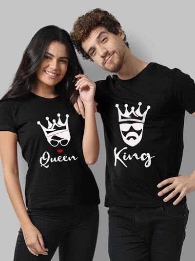 https://www.beyoung.in/api/cache/catalog/products/new_couple_tshirt_images/queen_king_black_couple_base_400x533.jpg