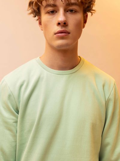 Solid Pista Green Men Sweatshirts