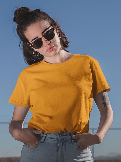 Mustard yellow top t shirt outfit