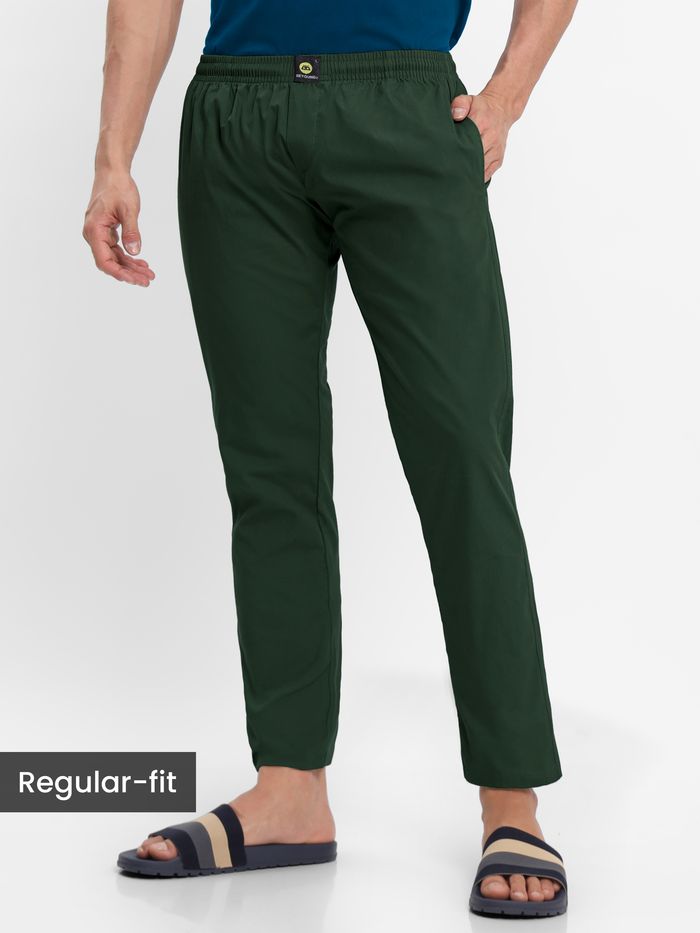 Pajamas for men in green color - Regular-fit
