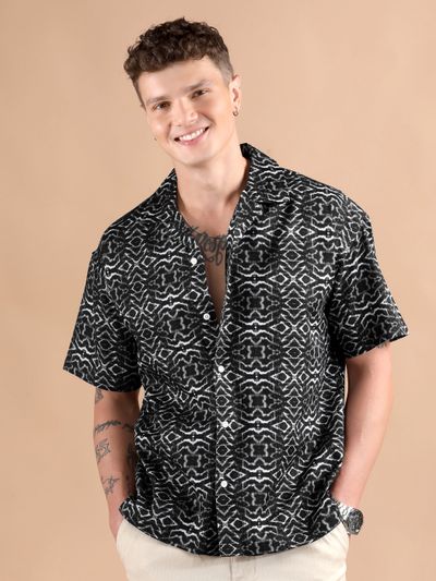 Black and White Printed Cuban Shirt Black and White Printed Cuban Shirt