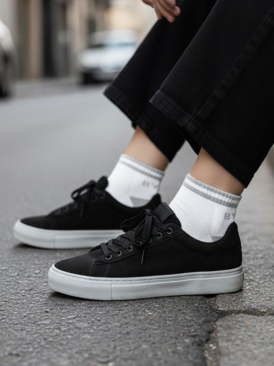 White Striped Unisex Socks