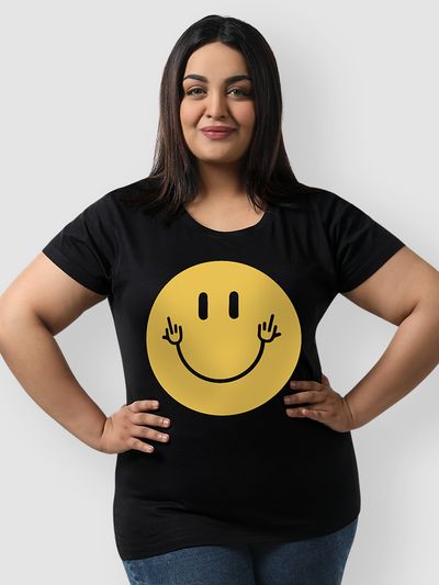 Smiley Plus Size Women T-shirt
