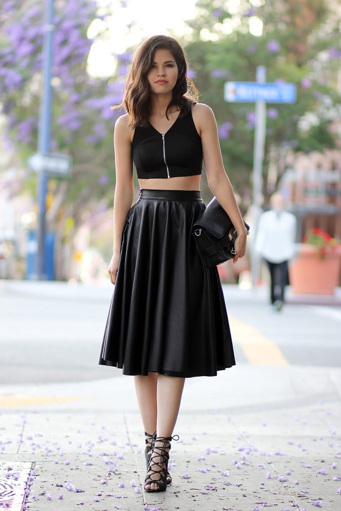 Cute Crop Top Outfits