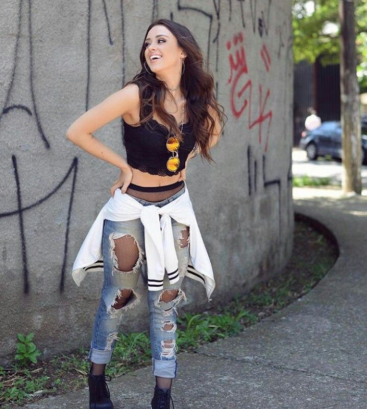 Ripped Jeans with Crop Top