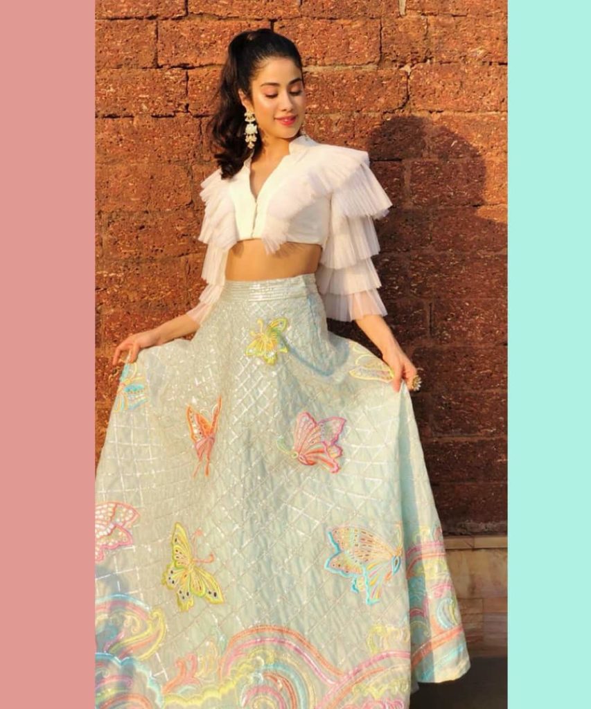 10 Latest Simple Lehenga Designs To Slay Wedding 2023 - Beyoung Blog