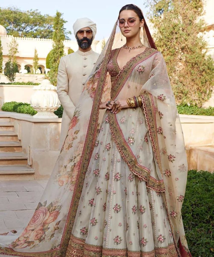 10 Latest Simple Lehenga Designs To Slay Wedding 2023 - Beyoung Blog