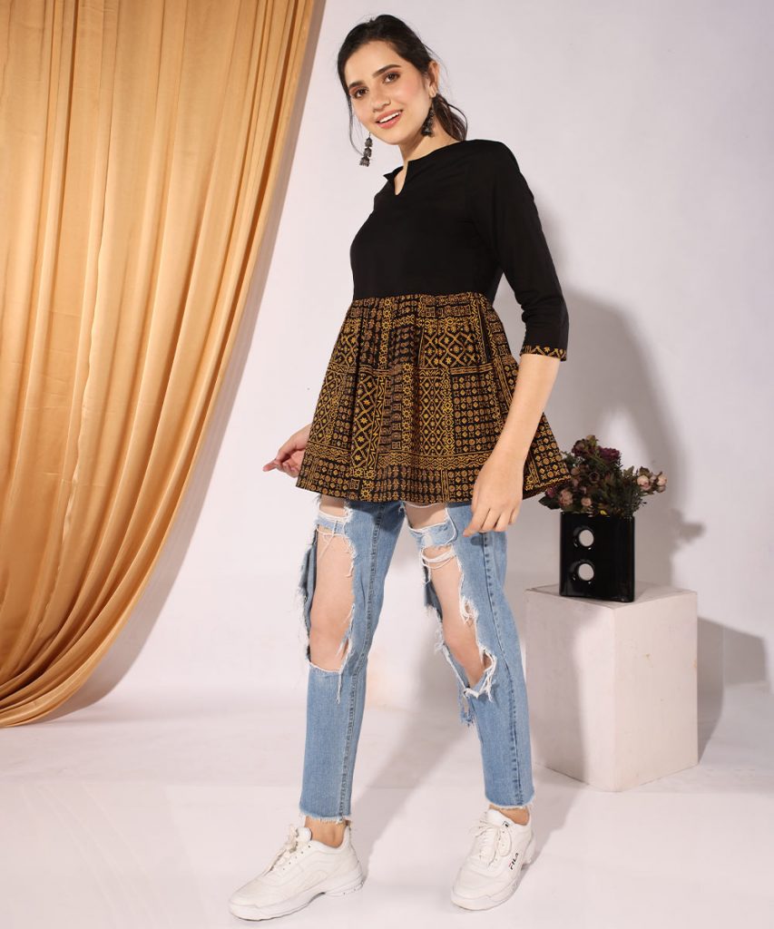 Aggregate 87+ kurti with jeans and shoes latest - thtantai2