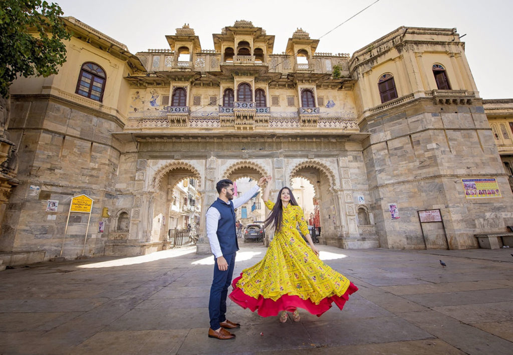 10 Beautiful Pre-Wedding Shoot Locations For Couples - Beyoung