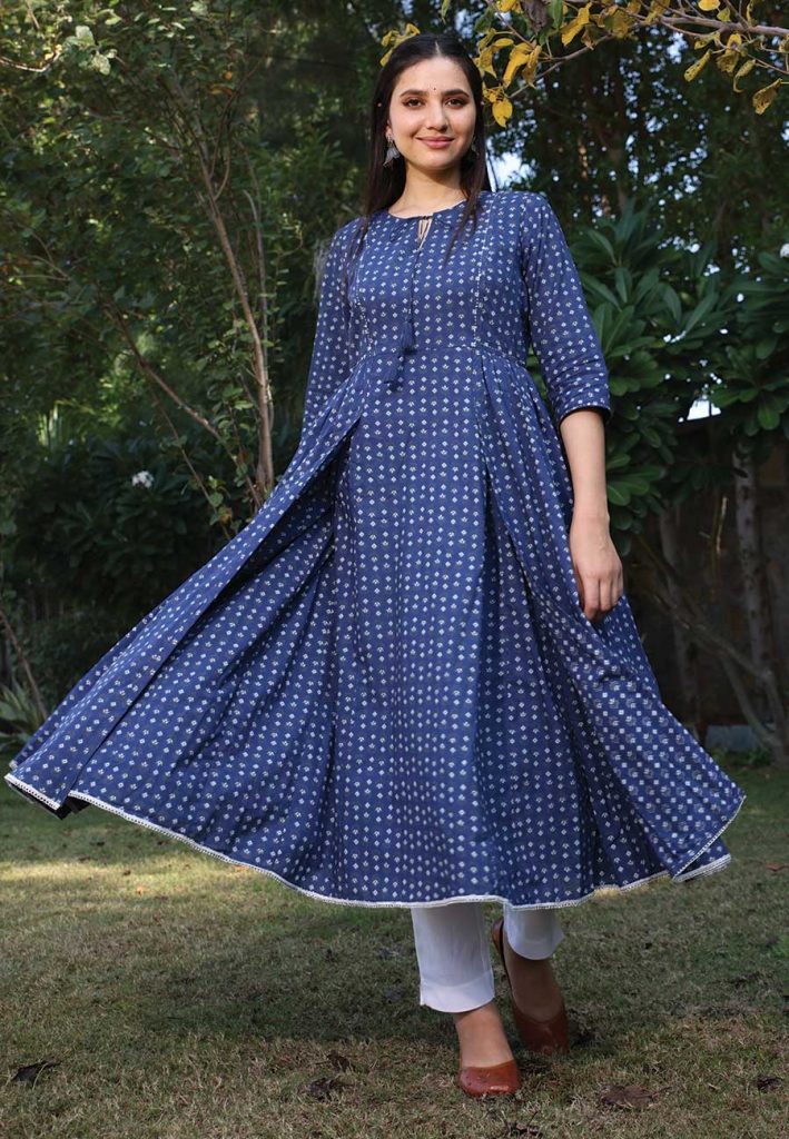 Different Types of Kurtis - Flare Kurti