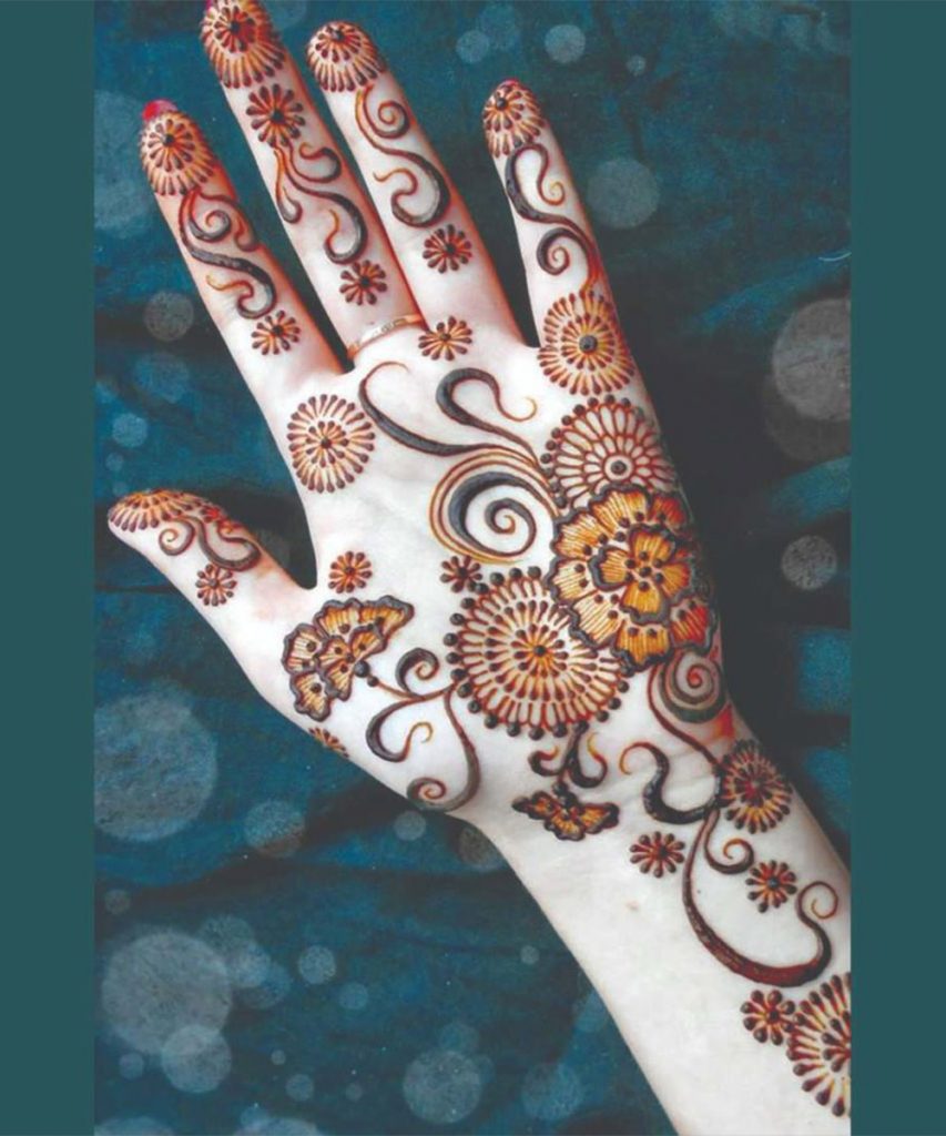 Simple Arabic Mehndi Design