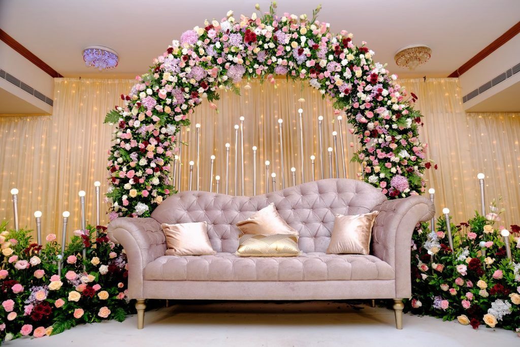 Floral Simple Stage 