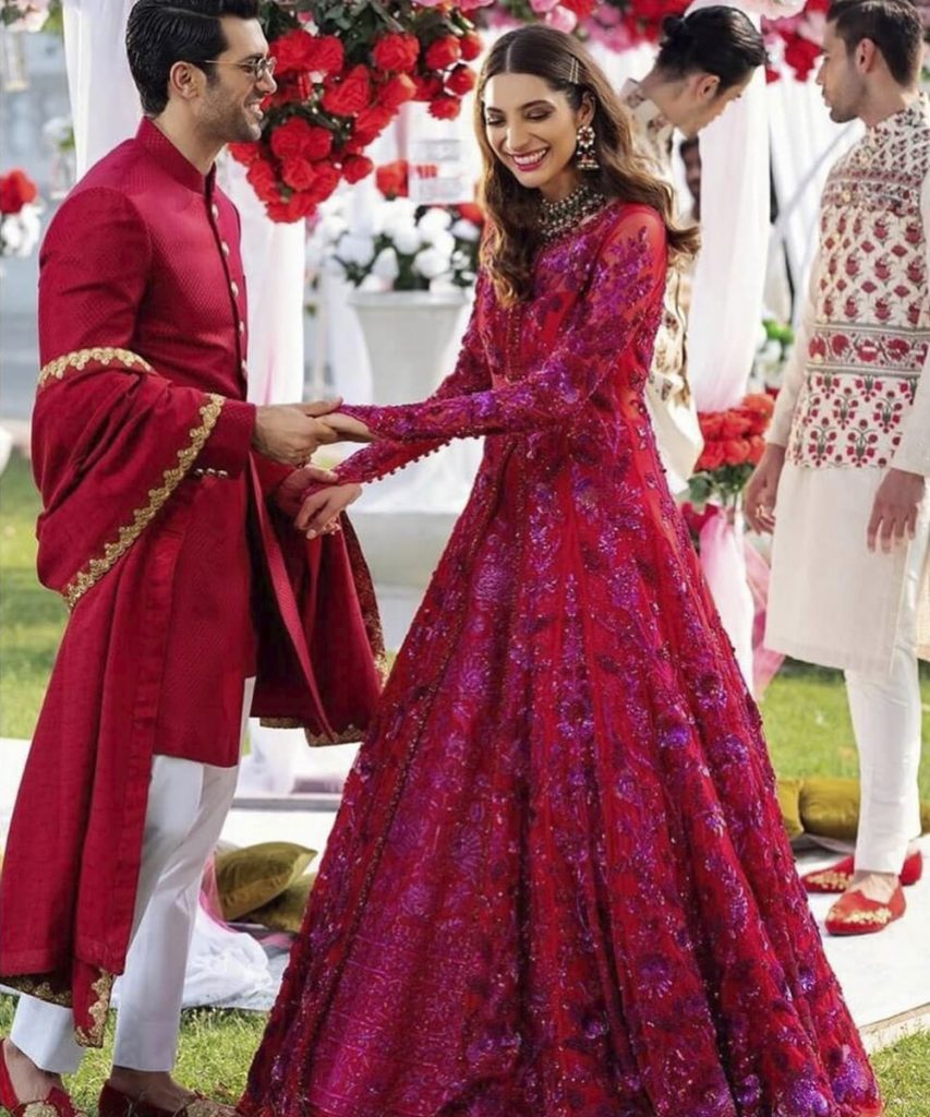 Aggregate more than 157 engagement dress for bride lehenga latest