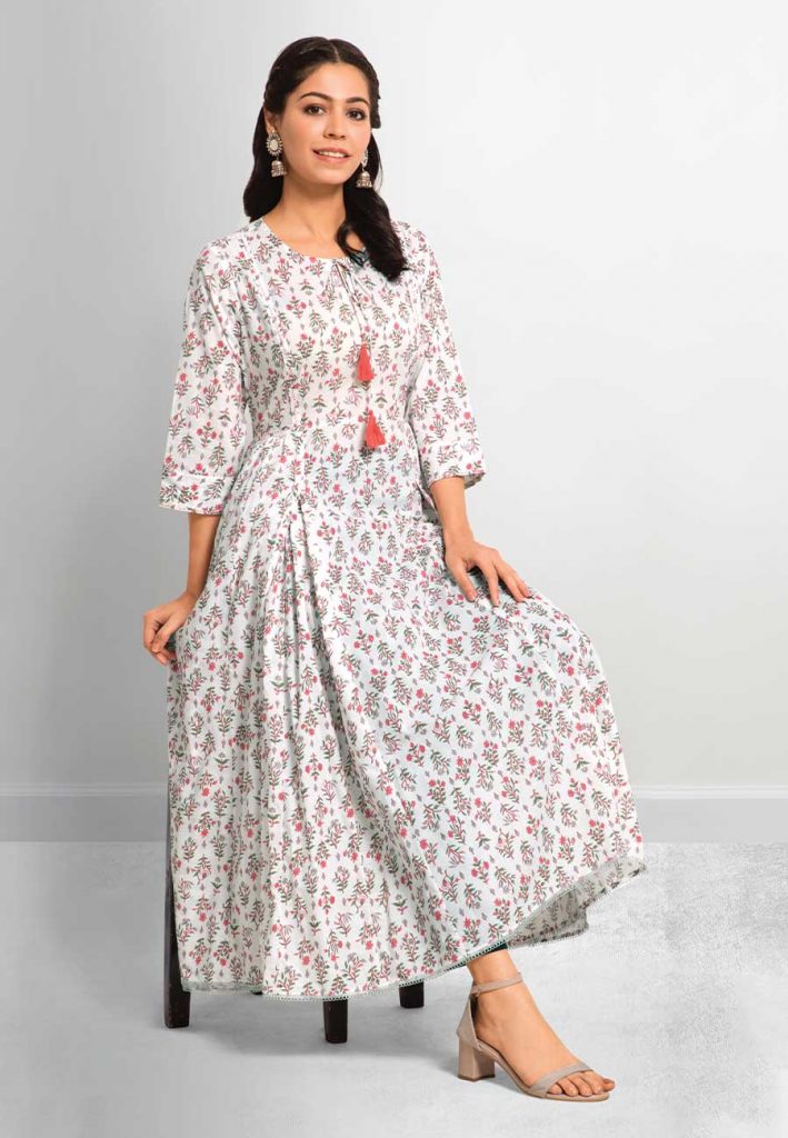 Buy Women's Cotton Crepe, 3/4 Sleeve,Knee Length Printed Sequence Striped Kurta  Kurtis Online at Best Prices in India - JioMart.