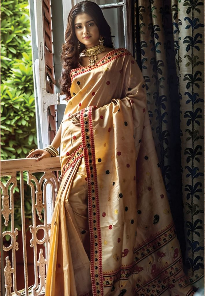 fcity.in - Chitrarekha Fashionable Sarees / Banita Pretty Sarees
